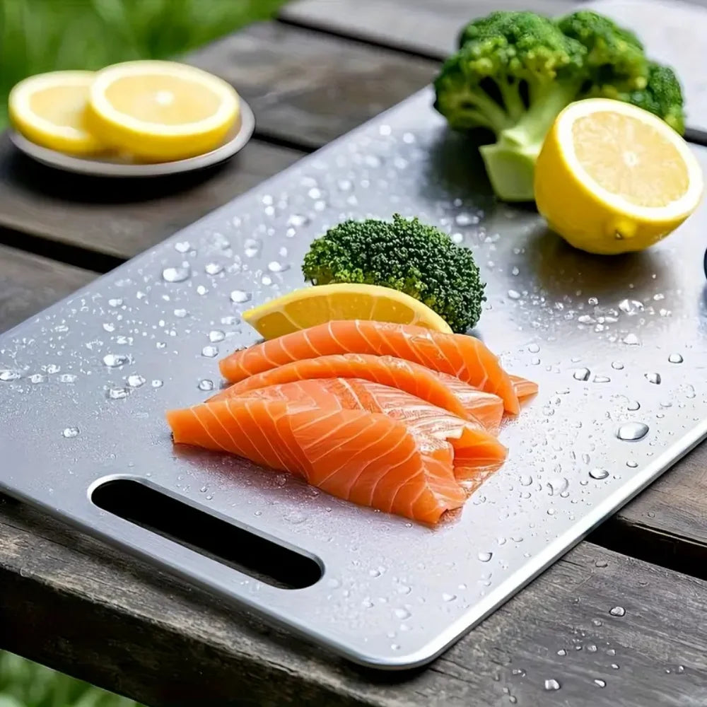 Titanium cutting board, kitchen cutting board, double-sided food-grade titanium cutting board, used for cutting meat, fruits and